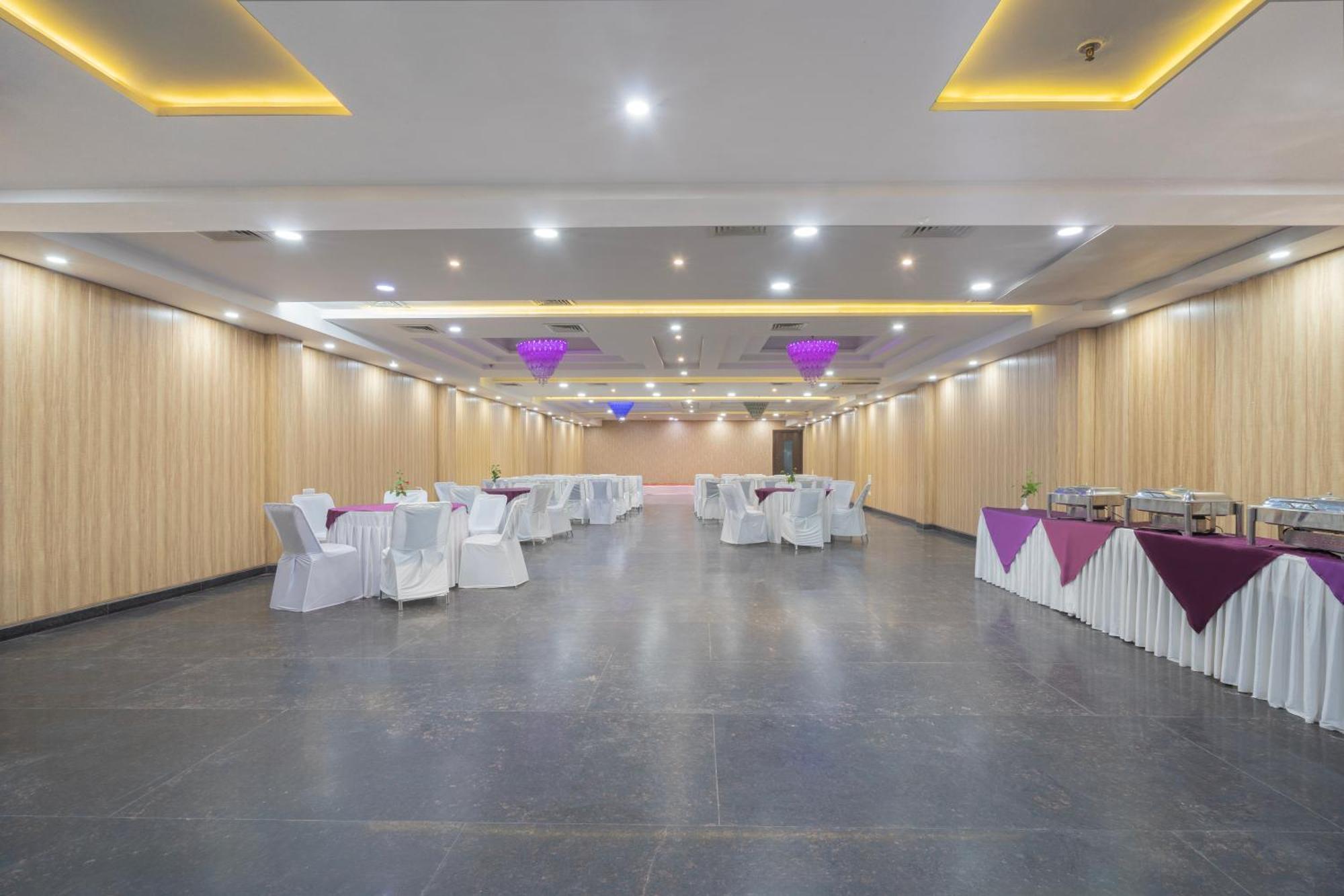Spree Hotel Agra - Walking Distance To Tajmahal Kültér fotó