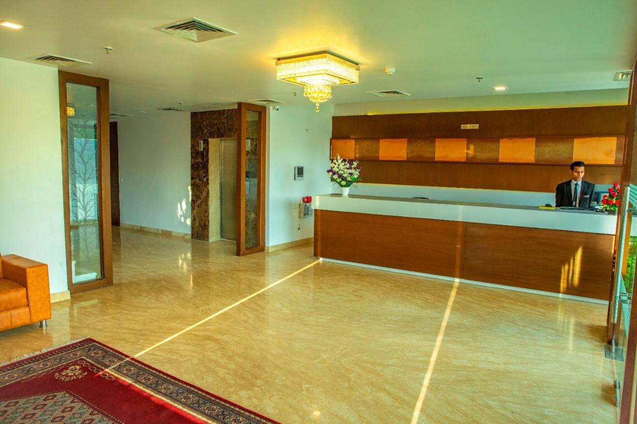 Spree Hotel Agra - Walking Distance To Tajmahal Kültér fotó