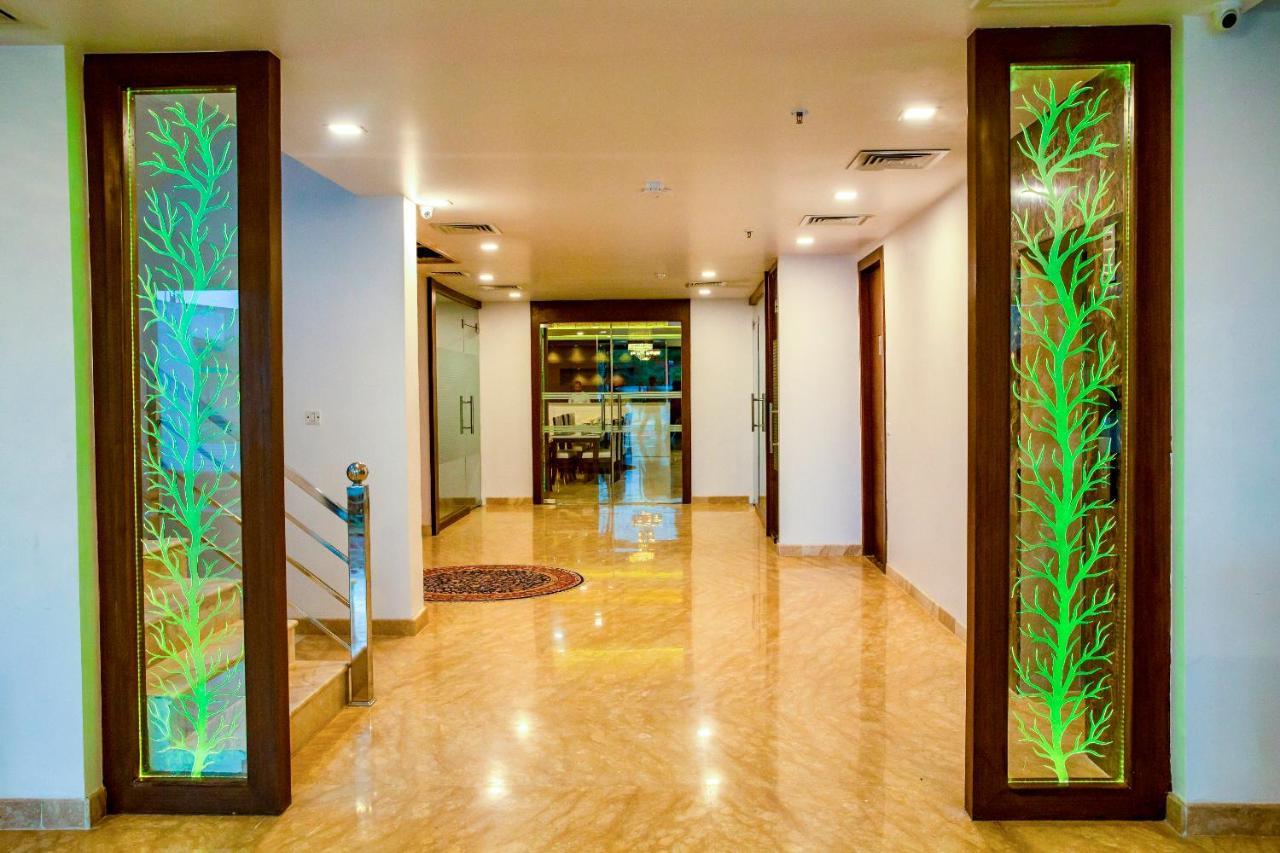 Spree Hotel Agra - Walking Distance To Tajmahal Kültér fotó